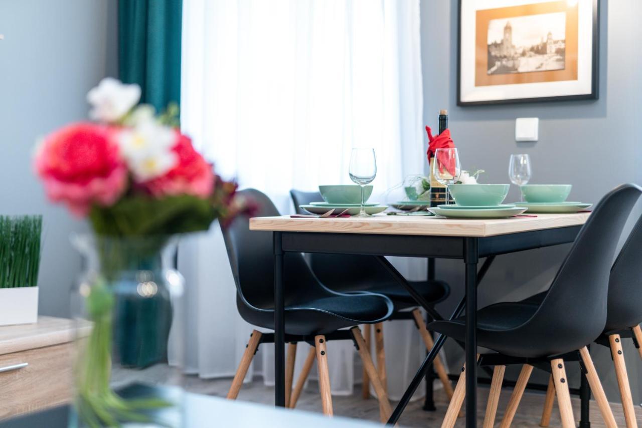 Deluxe Old Town Apartment By Noclegi Renters Posen Exterior foto